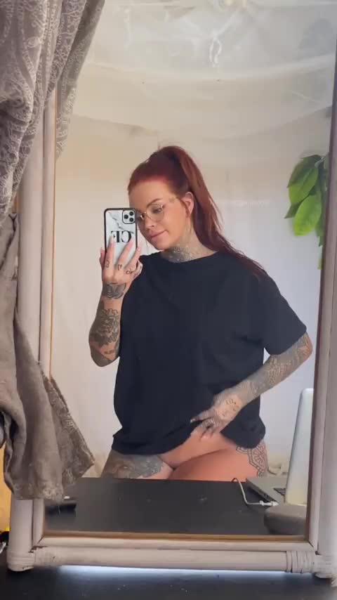 Can i ride you? : video clip