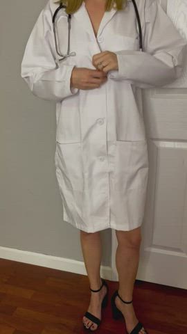 Maybe a little strip from a real doctor will help you with your boner : video clip