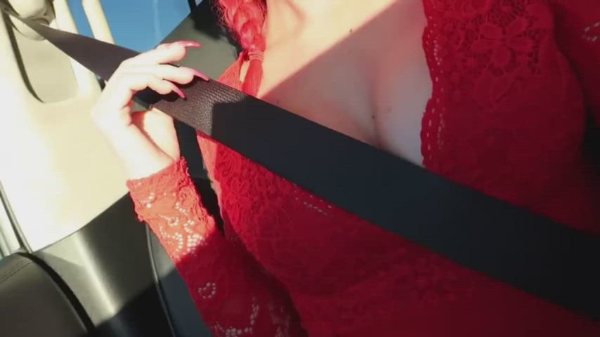 you look so hot, pull over : video clip