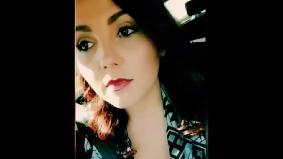 Hot Wife Records Herself Taking A Facial Cumshot From A Stranger : video clip