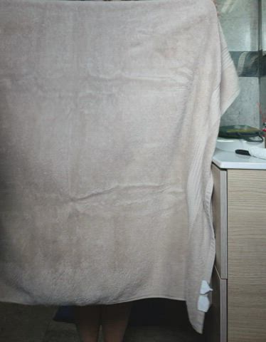 What are your thoughts of my body? : video clip