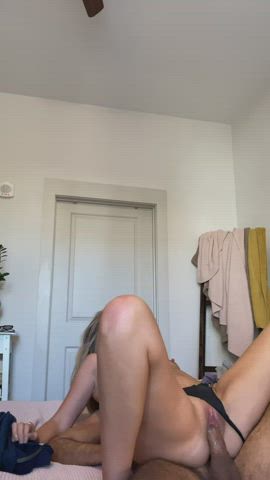 She loves when I pound her reverse cowgirl 🤠 : video clip