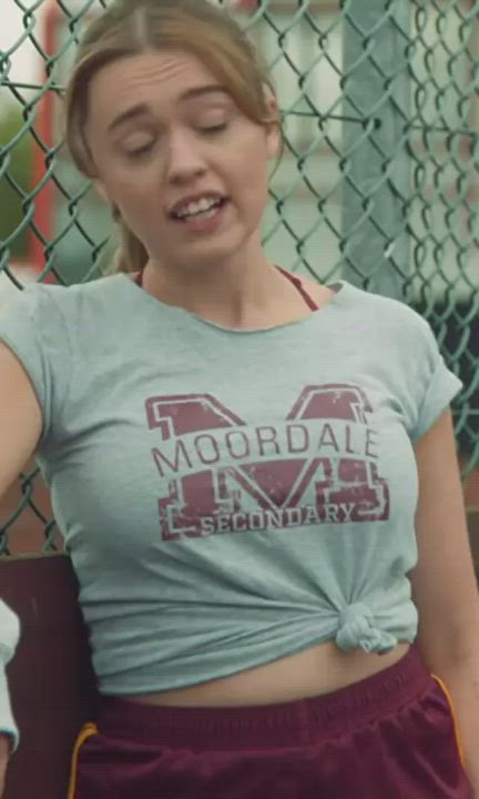 Aimee Lou Wood On & Off : video clip
