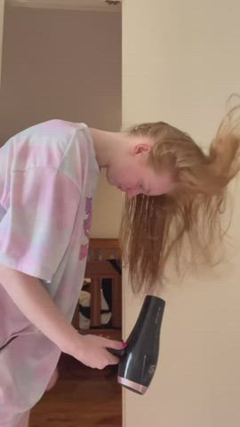 You can brush my hair, breed me everywhere 💦👩🏻‍🦰 : video clip