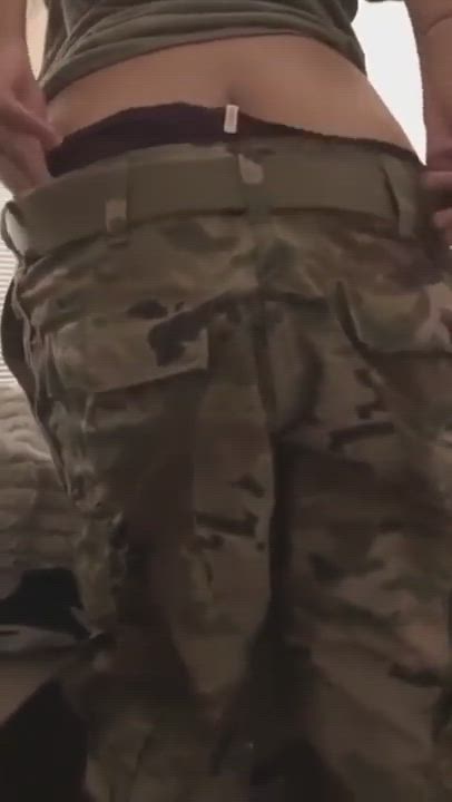 Army Girl : video clip