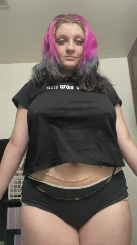 Fuck a thick goth girl? : video clip
