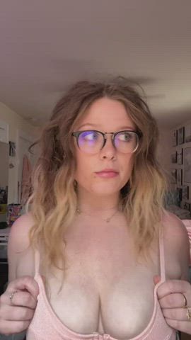 Look daddy, I’m such a good girl! : video clip