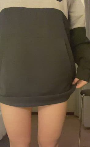 what does the student have under her jacket(20yo) : video clip