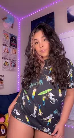 Can I be the teen that satisfies you? : video clip