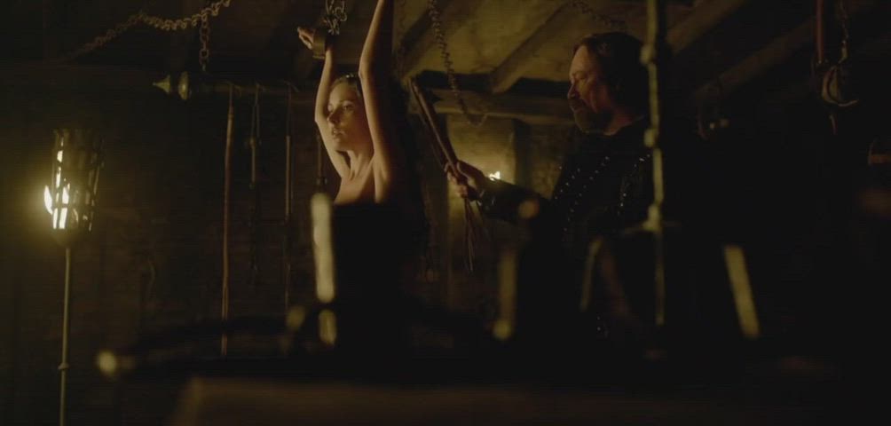 Karen Hassan - Vikings : video clip