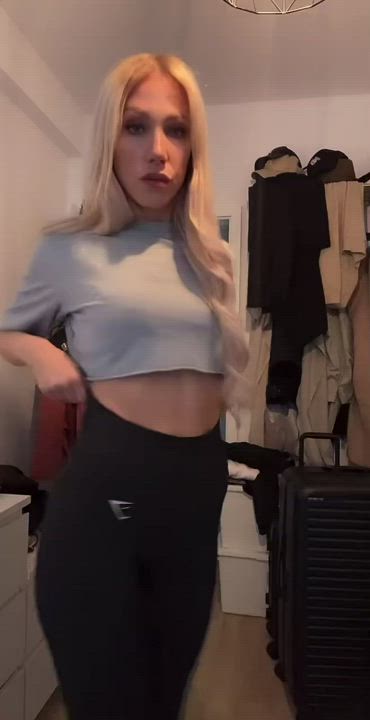 If you’ve never fucked a blonde petite girl, this is your chance : video clip