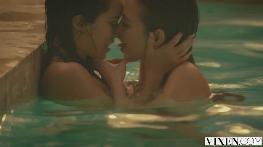 Riley Reid and Megan Rain - My Best Friend And I : video clip