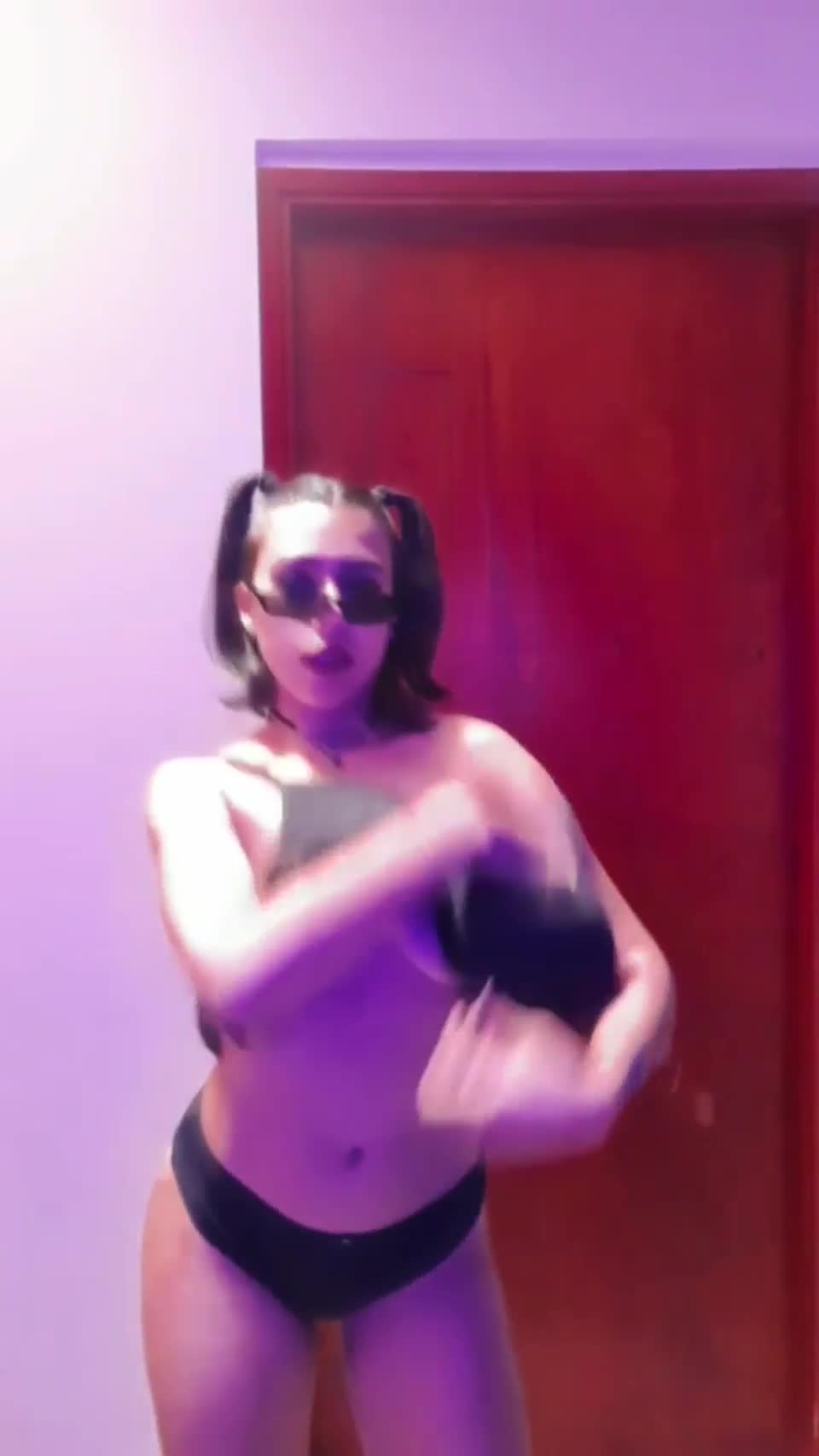 My Boobies looks so juicy and delicious, wanna taste ☺️ : video clip