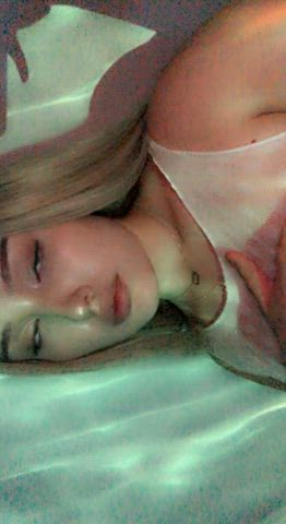 i really enjoy showing my jiggly butt, maybe it can help you nut 😈👅 : video clip