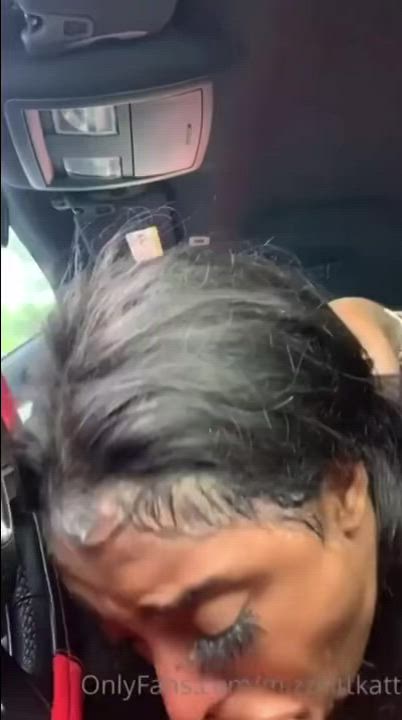 He busted right in her throat : video clip