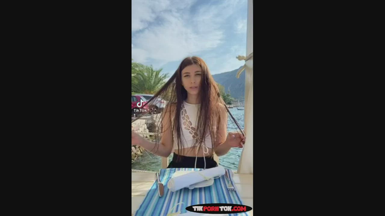 What would you feel seating in front of me?😏 : video clip