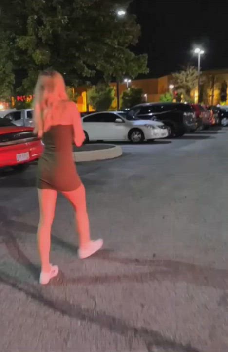 How you would take me if you were the lucky one in the red car who caught me😳😻🍑 : video clip