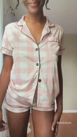Make my tits heavy and full🙇🏾‍♀️ : video clip