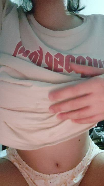 Could you handle these tits on your face while im riding? : video clip