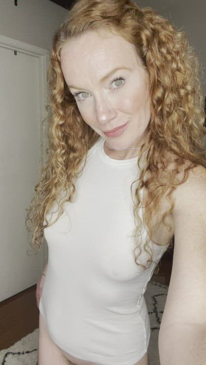 Just a small boob titty drop for your Saturday. : video clip