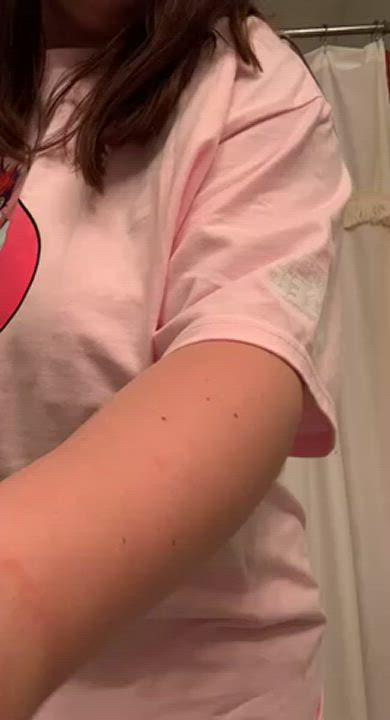 Clothes are overrated, here’s my tits 🥰❤️ [drop] : video clip