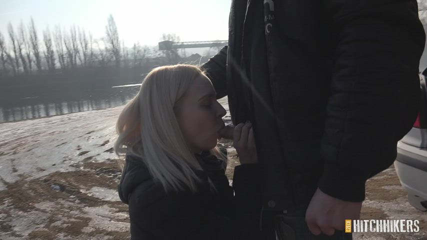 Debora - sluttly blonde fucked in the mud : video clip