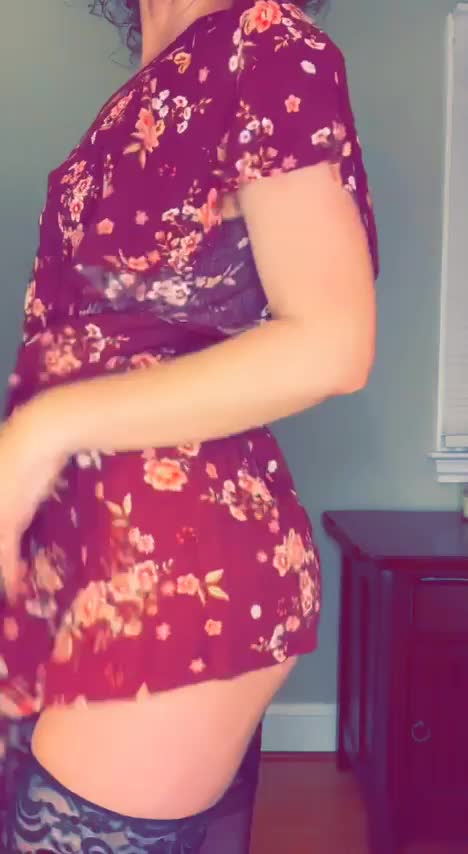 Let’s tug & pull & suck & swallow : video clip