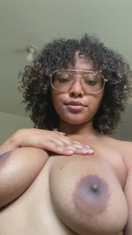 face, ass, titties, pussy? what’s your preference? : video clip
