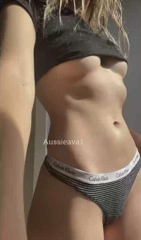 Enjoy my 5ft body : video clip
