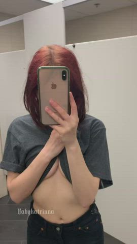 Making my small tits bounce for you at work 🖤 : video clip
