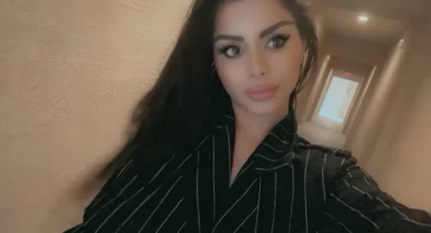 Anyone else secretly go out in nothing but a robe? 😈 : video clip