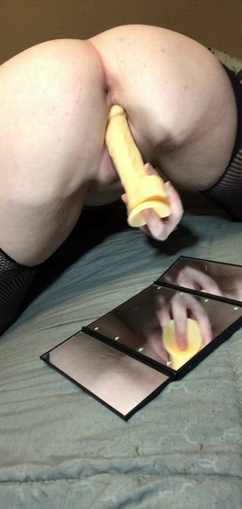 I'd love to take a cock in my tight pussy : video clip