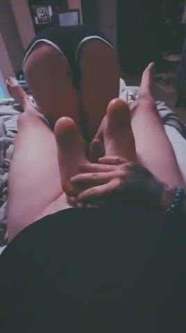 Slippery foot job : video clip