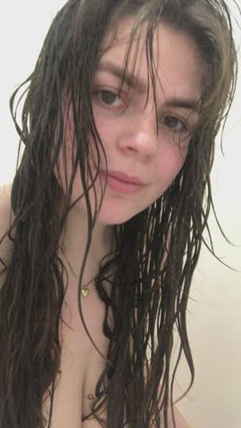 Shower hangers : video clip