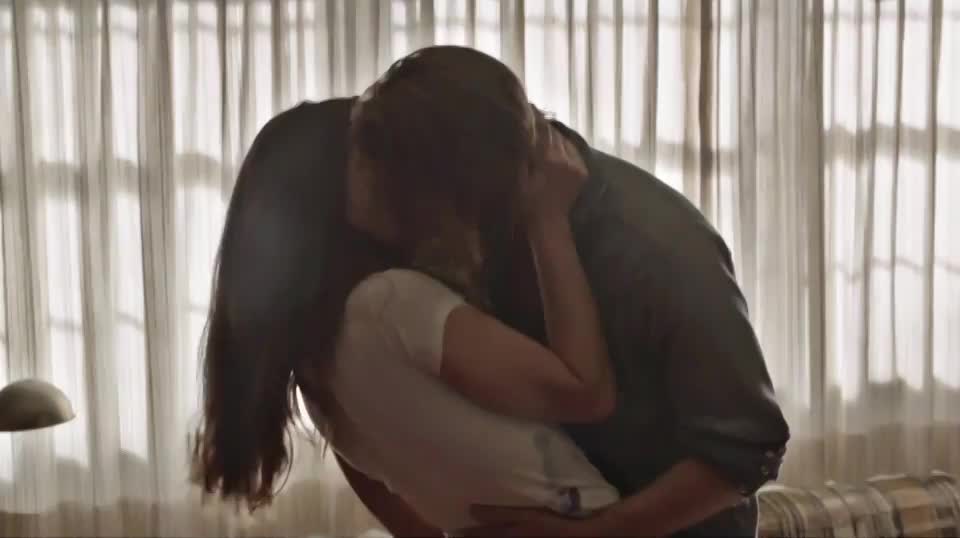 Birthday Babe: Jodi Balfour in Quarry [S1E1-2016] : video clip