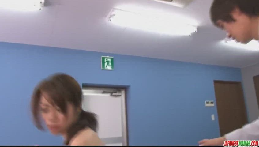 Maki Hojo amazing scenes of dazzling porn at the office : video clip