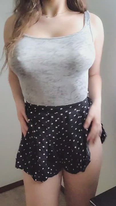 Big perky natural tittiessssss : video clip