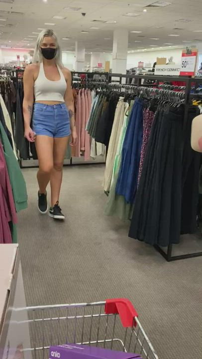 What would you do if you caught me ? : video clip