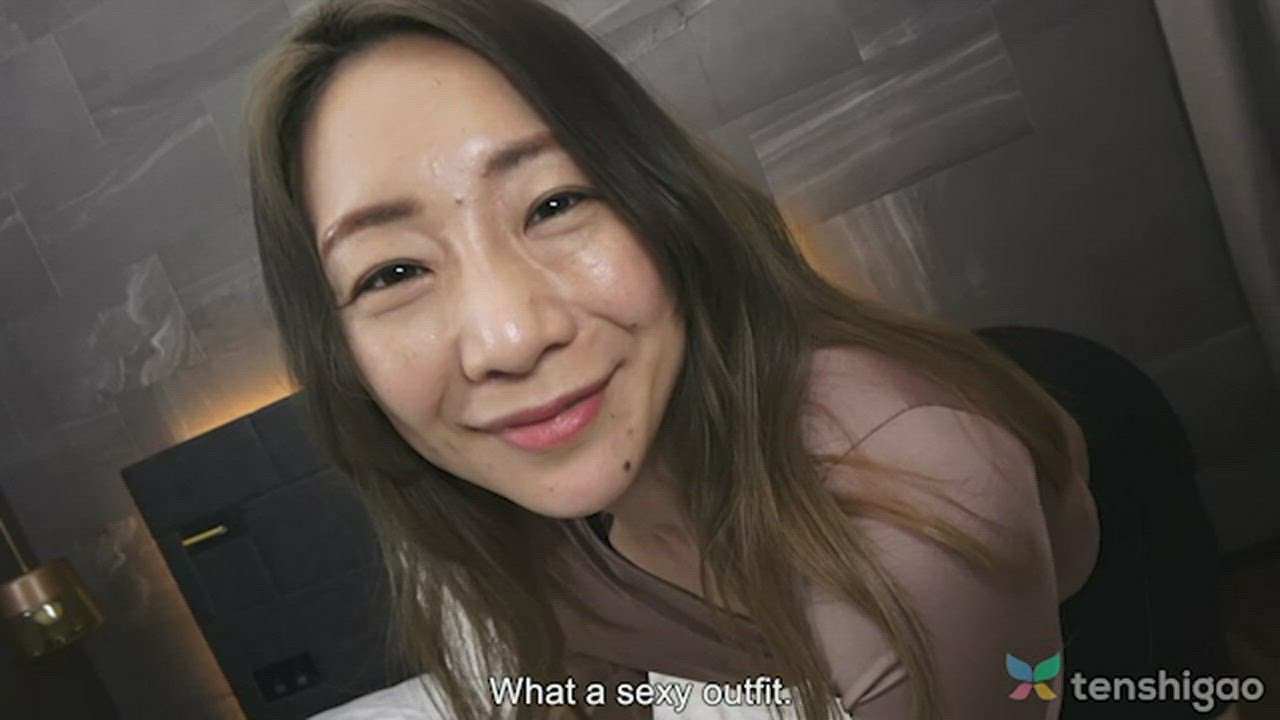 Miho Wakabayashi comes to suck cock and faceimes with her husband as well : video clip