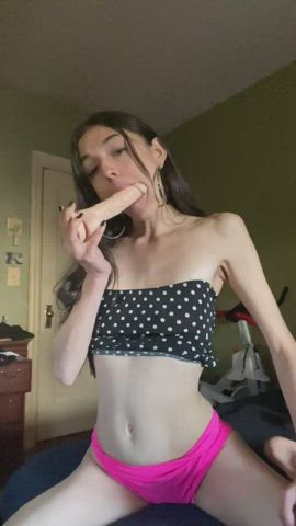 Down the hatch! : video clip