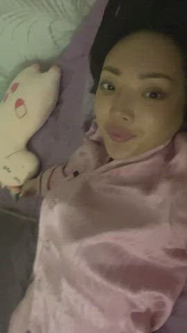 Would you fuck me on the couch? : video clip