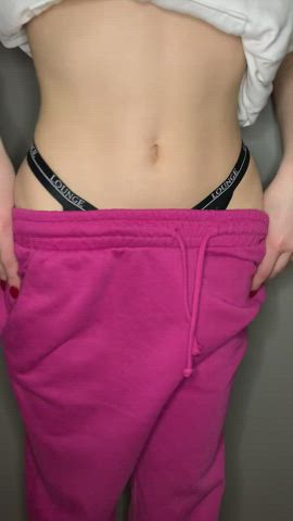Guys who appreciate petite girls are my favorite : video clip