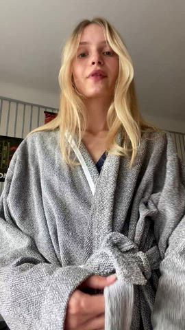 It makes me wet when you are watching my pale nipples : video clip