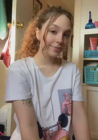 I love taking nudes in front of the window… : video clip