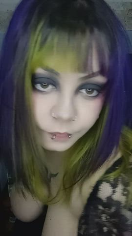 big goth tiddies for you : video clip