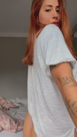 Just woke up and daddy already left. Making sure you know how I miss you! : video clip