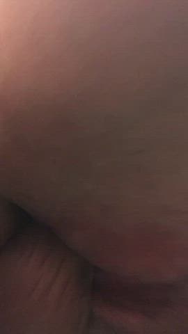 She loves being filled with cum : video clip