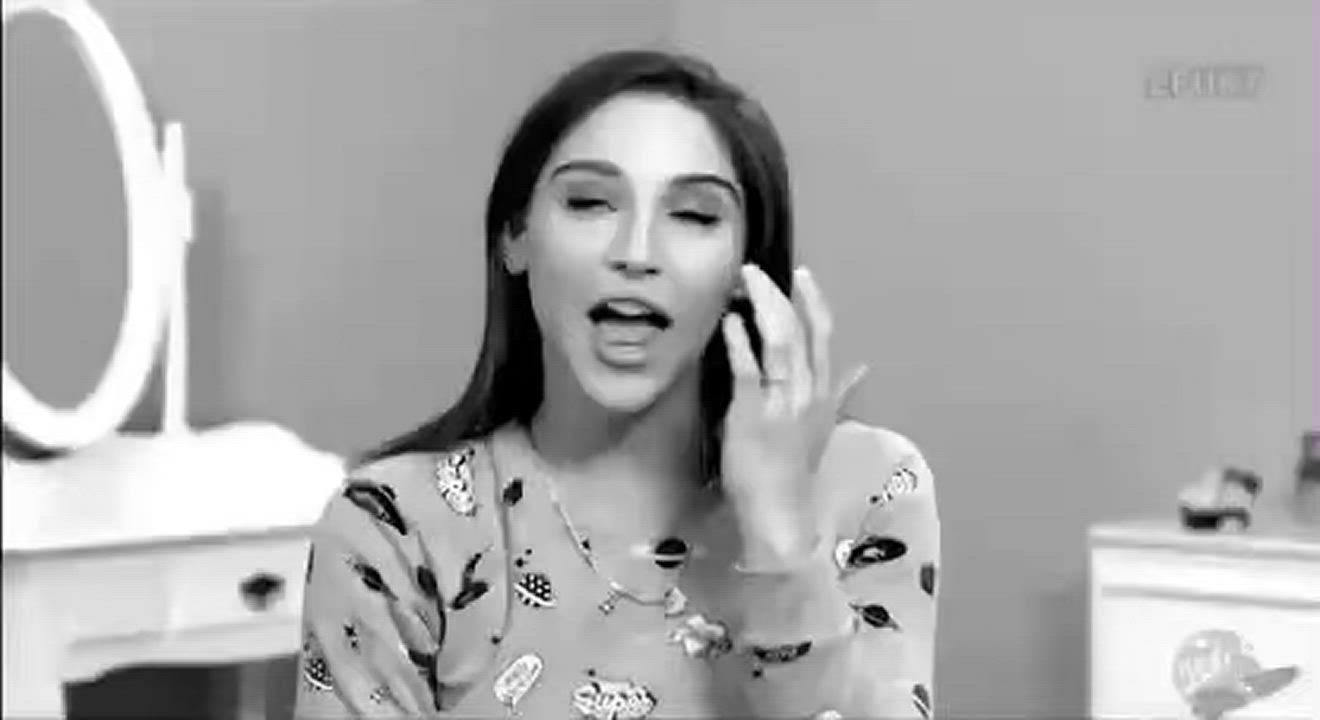 She likes it very rough : video clip