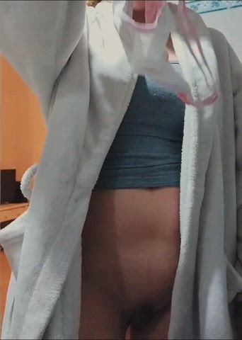 Shut up and take my thong! : video clip