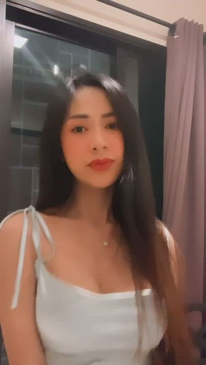 Should i strip in this subreddit more often for you guys? im insecure.... : video clip